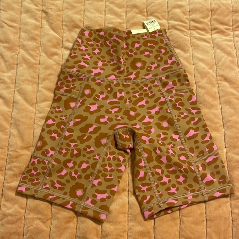 NWT Aerie Offline Bike Short